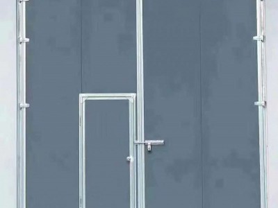 生产和销售工业门、工业门、大型工业门、工业提升门、工业滑升门、工业平移门、工业折叠门、机库门、垂直提升门、提升转折门、工厂厂房门、厂房大门图2