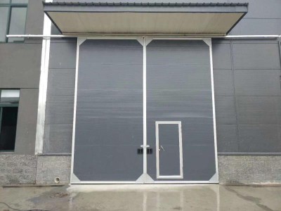 工业门、、大型工业门、工业提升门、工业平移门、工业折叠门、机库门、垂直提升门、提升转折门、工厂厂房门、厂房大门图2