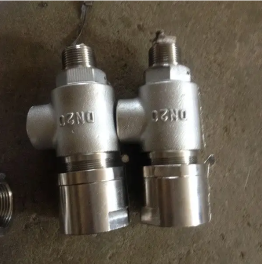 安全阀2.全启式超高压安全阀j5